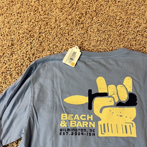 New Beach and Barn Long Sleeve T-shirt - Picture 4 of 7